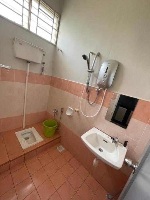 Homestay Shimahjay Telok Mas Melaka Luaran gambar